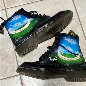 Authentic Signed Good Charlotte Airbrushed Dr. Martens Men’s 8 1/2
